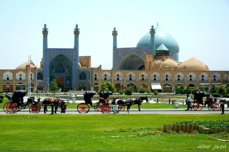 Naqsh-e Jahan Square, IsfahanThe 15 Amazing places to visit in Iran