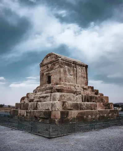 Discover the Rich Heritage and Traditions of Persian Culture