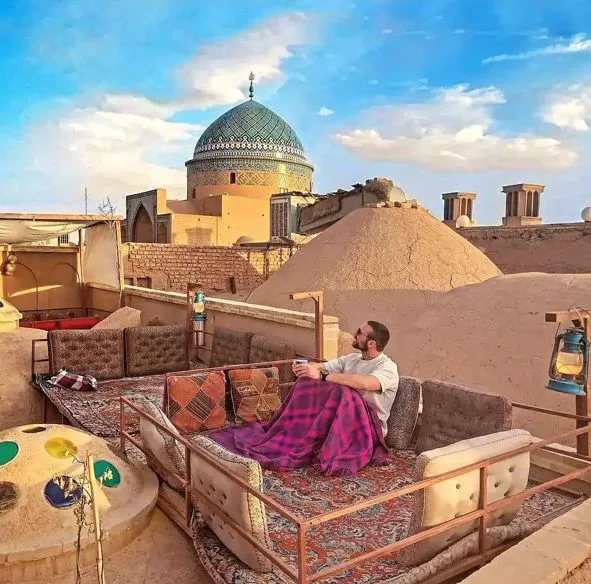 Yazd’s Serene Desert Landscape