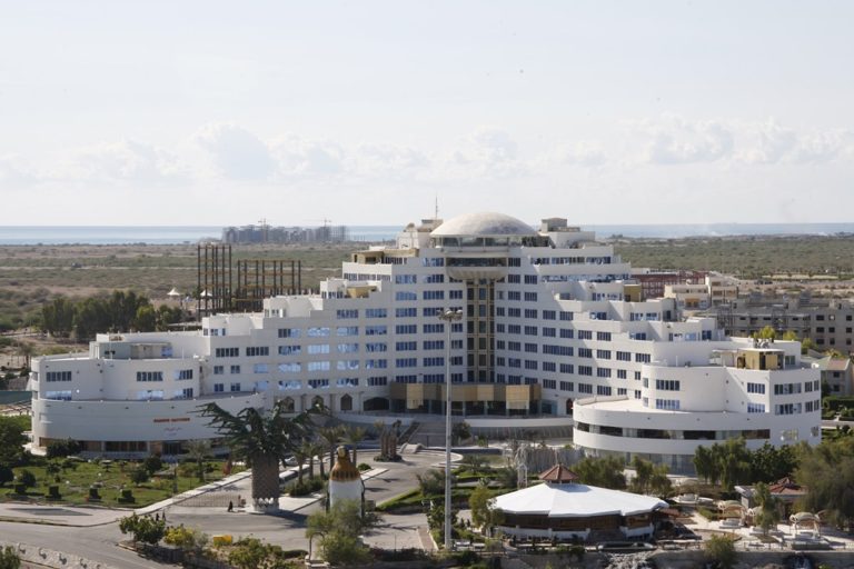 Eram Hotel Kish