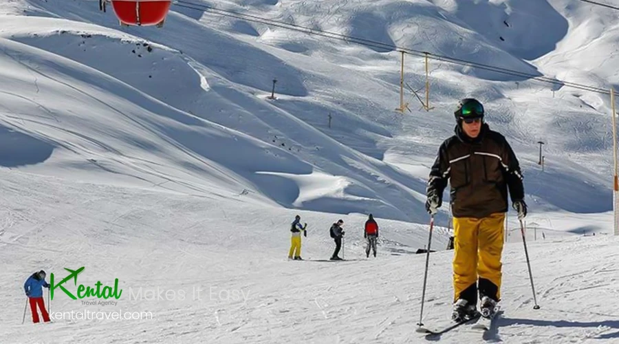 Chalus Road in IranSkiing in Dizin Chalus road